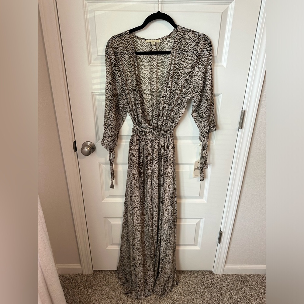 Maria Gabrielle sheet dress/ coverup leopard print